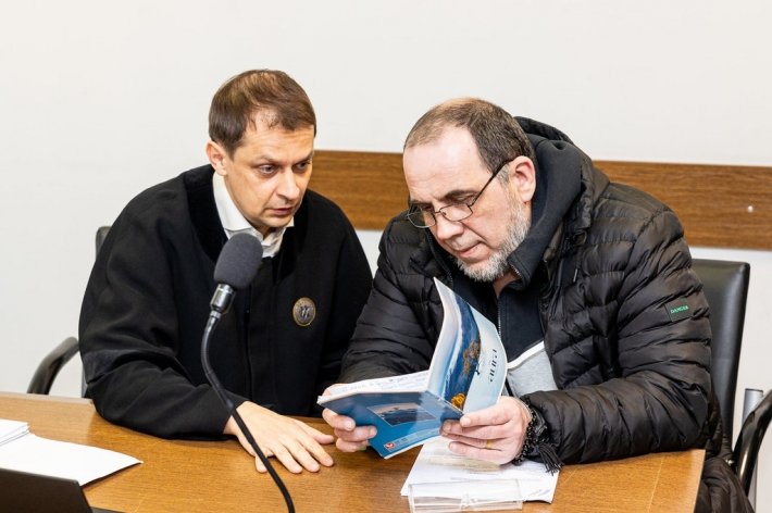 Гражданина Грузии, укравшего редкие книги из библиотеки ВУ, просят приговорить более чем к трем годам тюрьмы