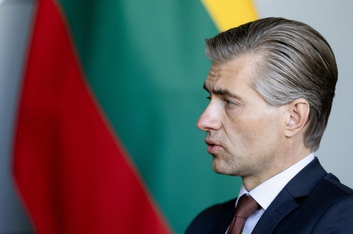 Глава МИД Кястутис Будрис: оттягивая перемирие в Украине, Россия издевается над международным сообществом