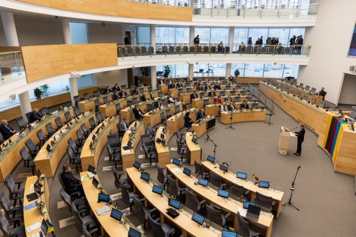 Парламент Литвы сделал первый шаг к легализации абортов