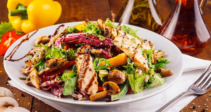 Теплые салаты для холодного времени года