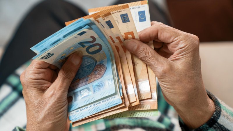 Разные суммы